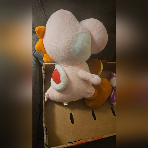 Nintendo - Super Mario Giant Pink Yoshi Plush Toy - Picture 2 of 2